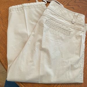 Dockers NWOT Bermuda Shorts